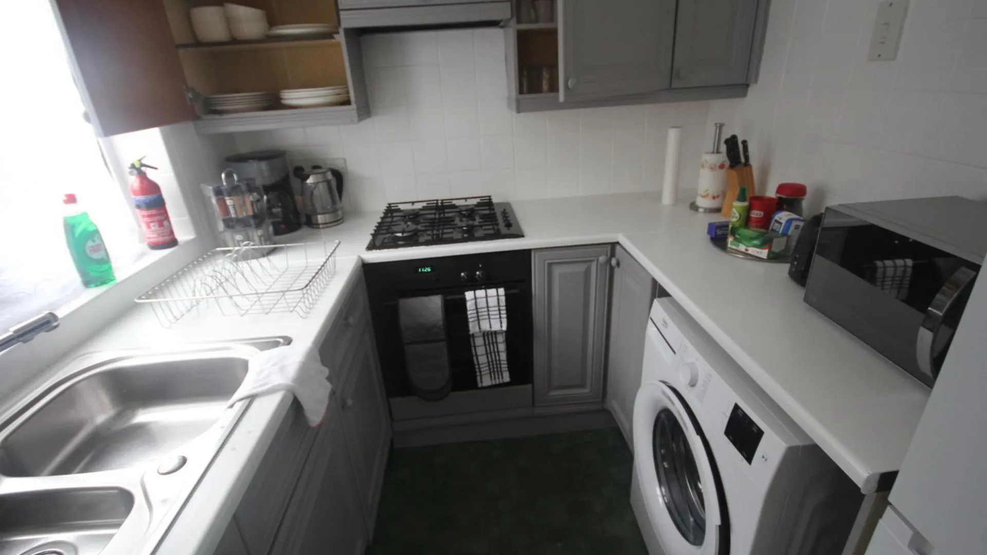 Hillingdon'S House Villa Ickenham