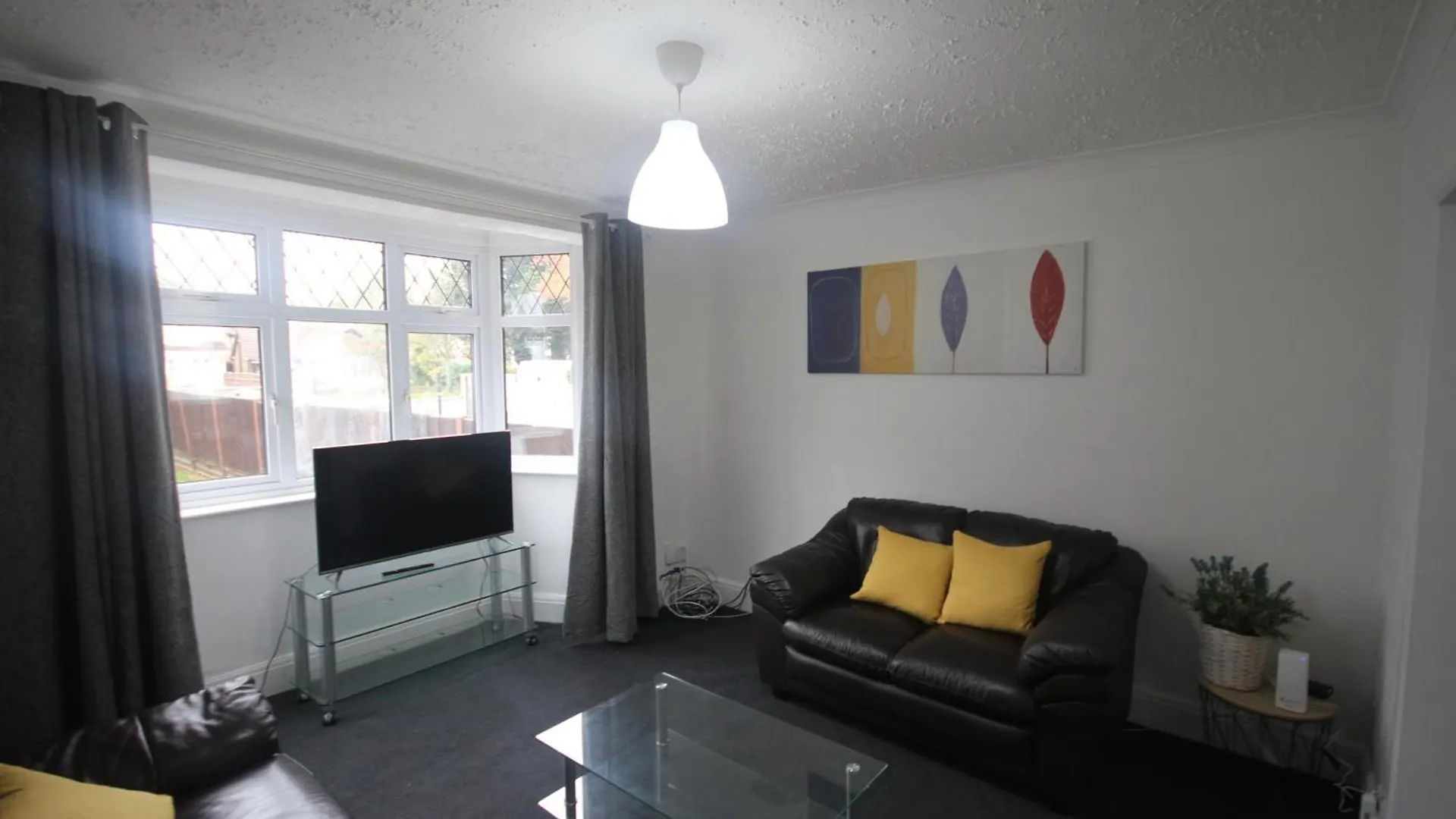 Holiday home Hillingdon'S House Villa Ickenham