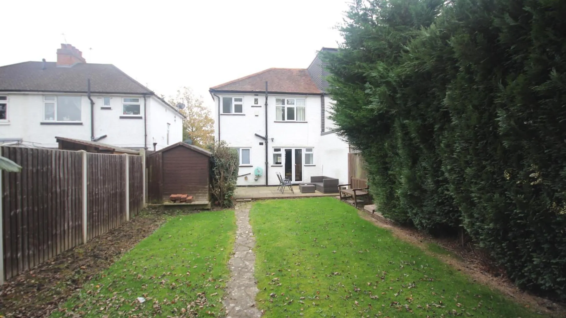 הוילה Ickenham Hillingdon'S House 0*,  בריטניה